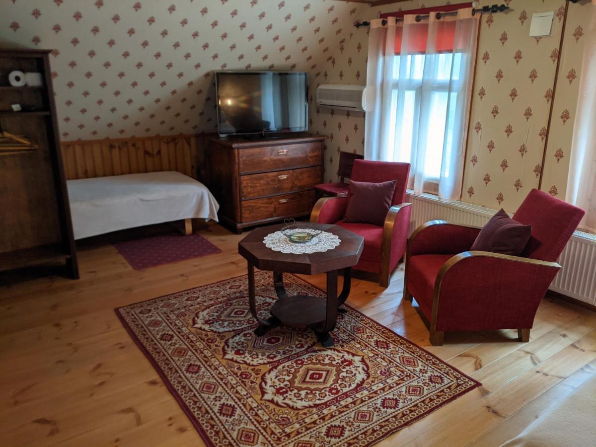 Avinurme Hostel Kültér fotó